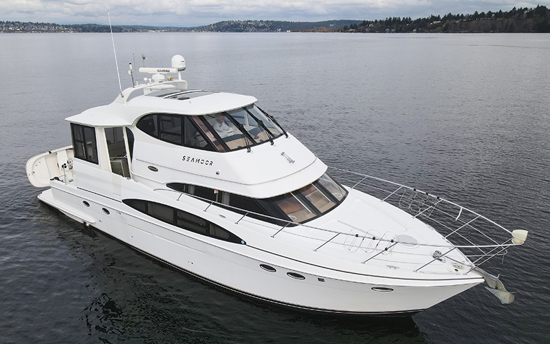 Profile 56' Carver Motor Yacht SEAMOOR 2004 Profile Seattle Boats Afloat Show