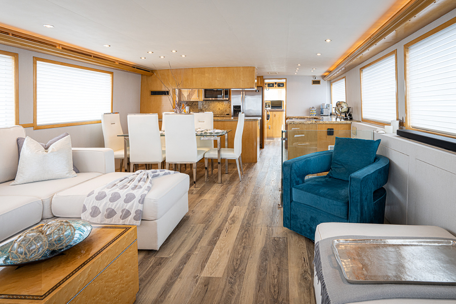 TUFF LIFE IV - 74' Hatteras 74 Sport Deck 200/2022