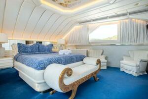 VIP Stateroom