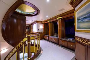 Bridge Deck Foyer