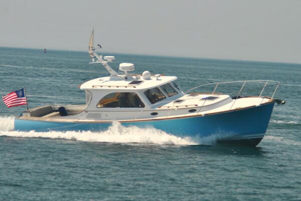 40' Hinckley