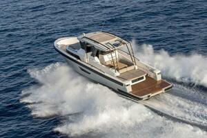BG42 Worth Avenue Yachts