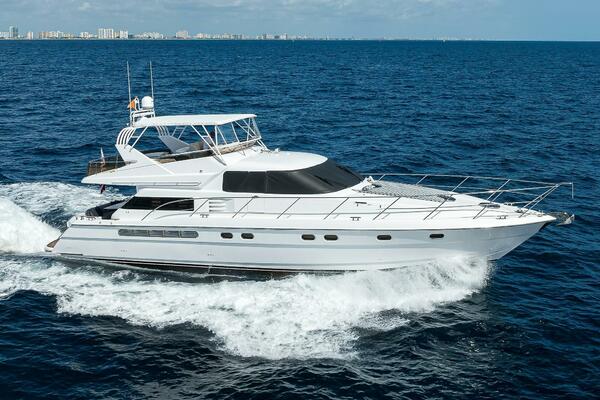 65' Fairline