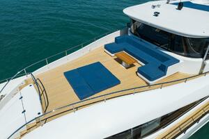 Sundeck Lounge