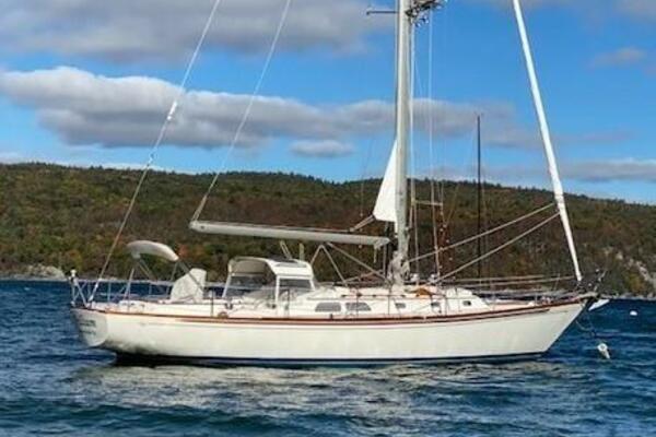 42' Hinckley