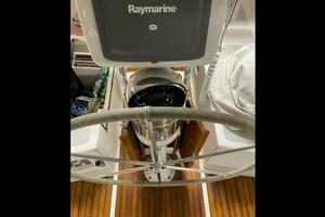TRILLIUM Worth Avenue Yachts