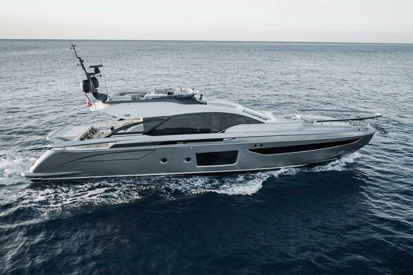 80' Azimut