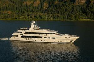 SILVER LINING Worth Avenue Yachts