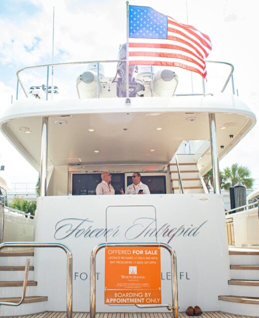 2_Worth Avenue Yachts Staff Team Approach