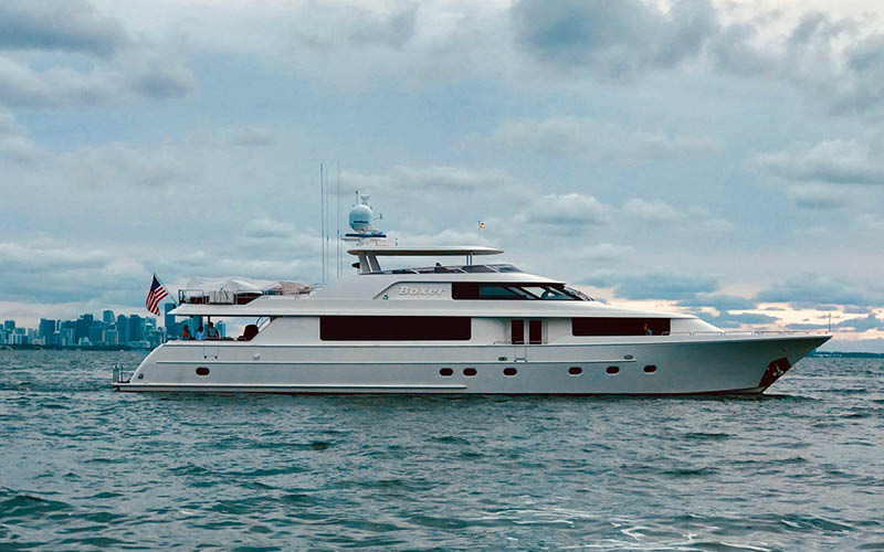 112' (34.13m) Westport Sold by Worth Avenue Yachts