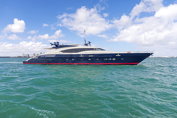 PALMER JOHNSON YACHTS