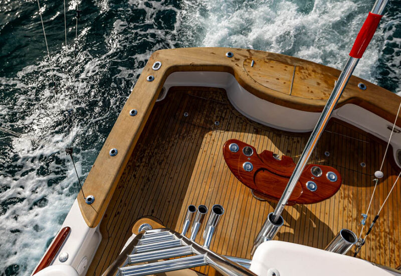 CATCHING 38' Winter 2015 Cockpit