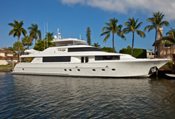 112' (34.13m) Westport Sold by Worth Avenue Yachts