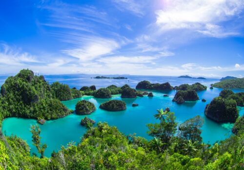 Indonesia yacht charter, luxury yacht charter Indonesia, yacht rental Indonesia, Bali yacht charter, Komodo yacht charter, Raja Ampat yacht charter, private yacht charter Indonesia, Indonesia sailing trip, yacht charter Bali, yacht rental Bali, yacht charter