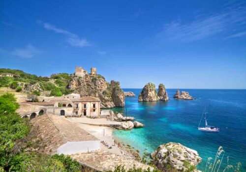 Luxury-Yacht-Charter-Sicily-9.jpg