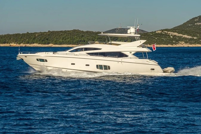 SUNSEEKER - 80 Fly