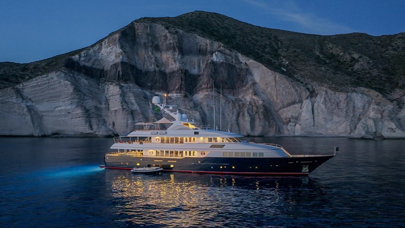 FEADSHIP - Motor Yacht