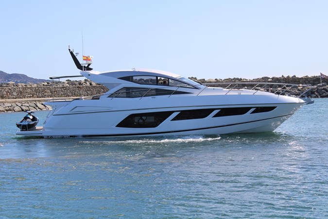 SUNSEEKER - PREDATOR 57