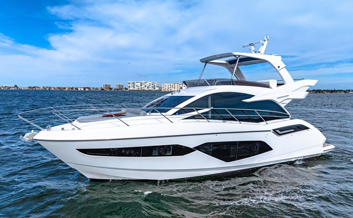 SUNSEEKER - Manhattan 55