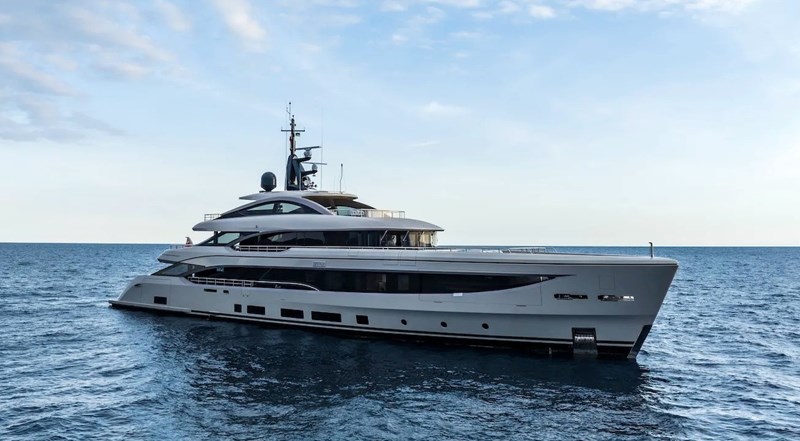 BENETTI - B,NOW 50