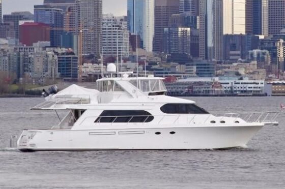 Ocean Alexander Sold by Worth Avenue Yachts