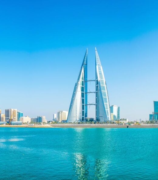 UAE yacht charter, Dubai yacht rental, Abu Dhabi yacht charter, luxury yacht hire UAE, yacht rental Dubai Marina, yacht charter Abu Dhabi, private yacht charter UAE, Dubai luxury yacht.