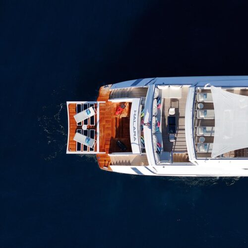 Worth Avenue Yachts Charter Vacation 2025 085